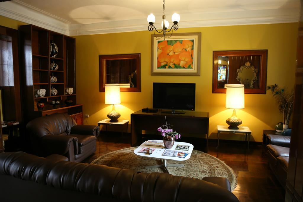 Hotel Miraflores Lodge Ліма Екстер'єр фото