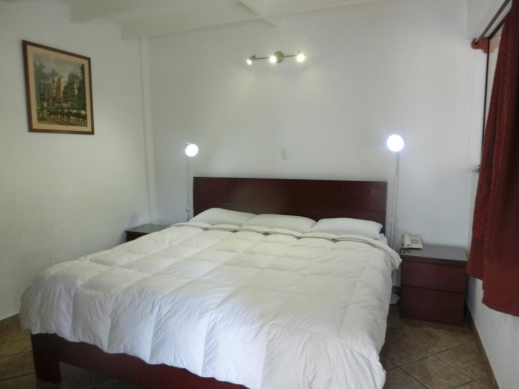 Hotel Miraflores Lodge Ліма Номер фото